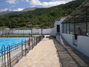 Piscina municipal de Candelario