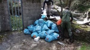 Basura extraída del Tranco del Diablo
