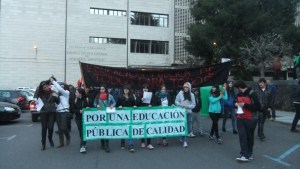 Cabeza de manifestación en la Plaza de Santa Teresa 