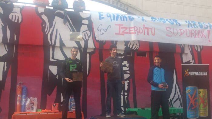 A la izquierda Juan Luis Gómez Gallego tras la Sudur Krossa