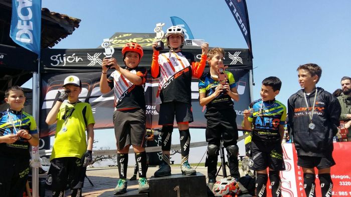 18076661_1335786943143600_1241451149260122603_o