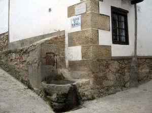 fuente-de-la-hormiga-candelario