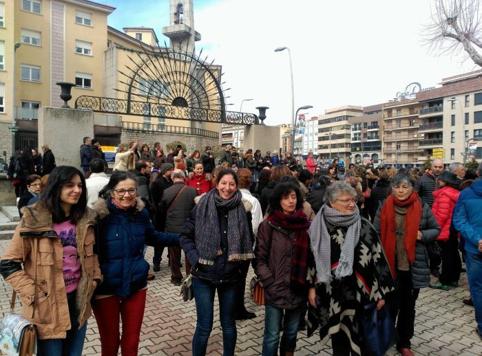 28876238_1786628041355445_230604250_o