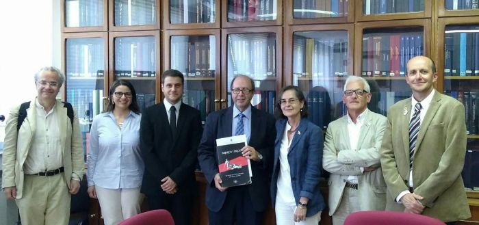 36063229_1908859499158777_2741939574539288576_n