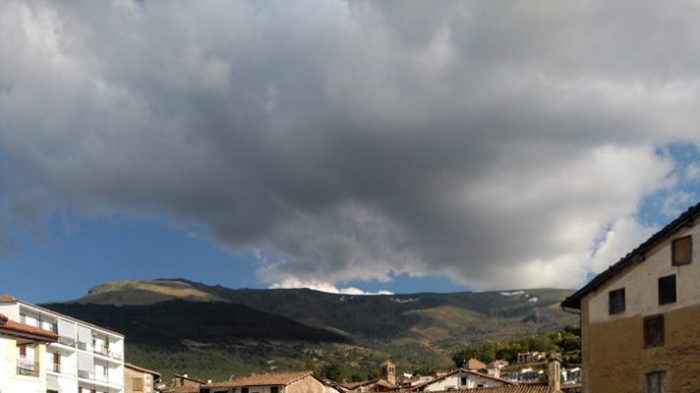 37956615_1957528947598686_6038219612921790464_n