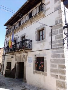 34A7458E-E39F-486E-8B85-8DA13F15E620-773x1030