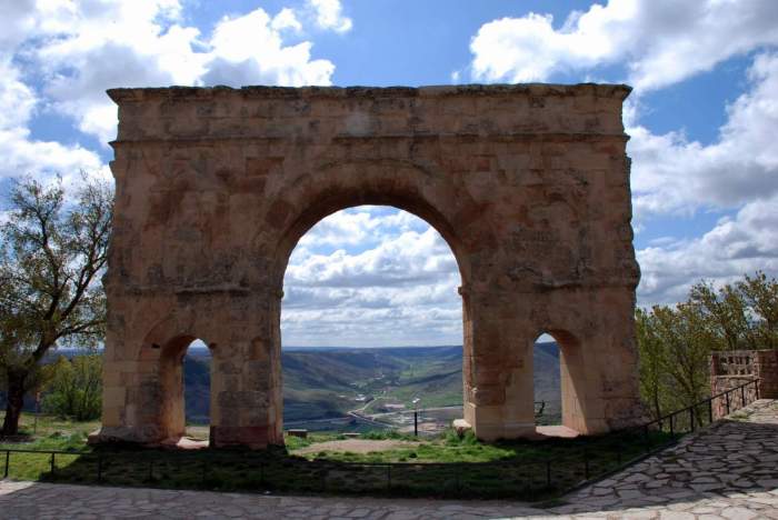 L_100851_medinaceli1